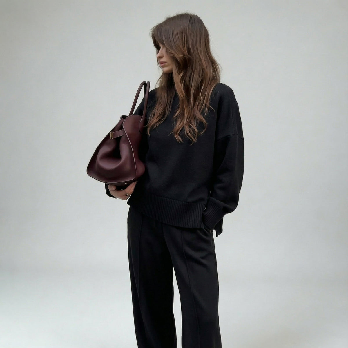 Noelle | Oversized Sweatshirt and Straight Pants Set