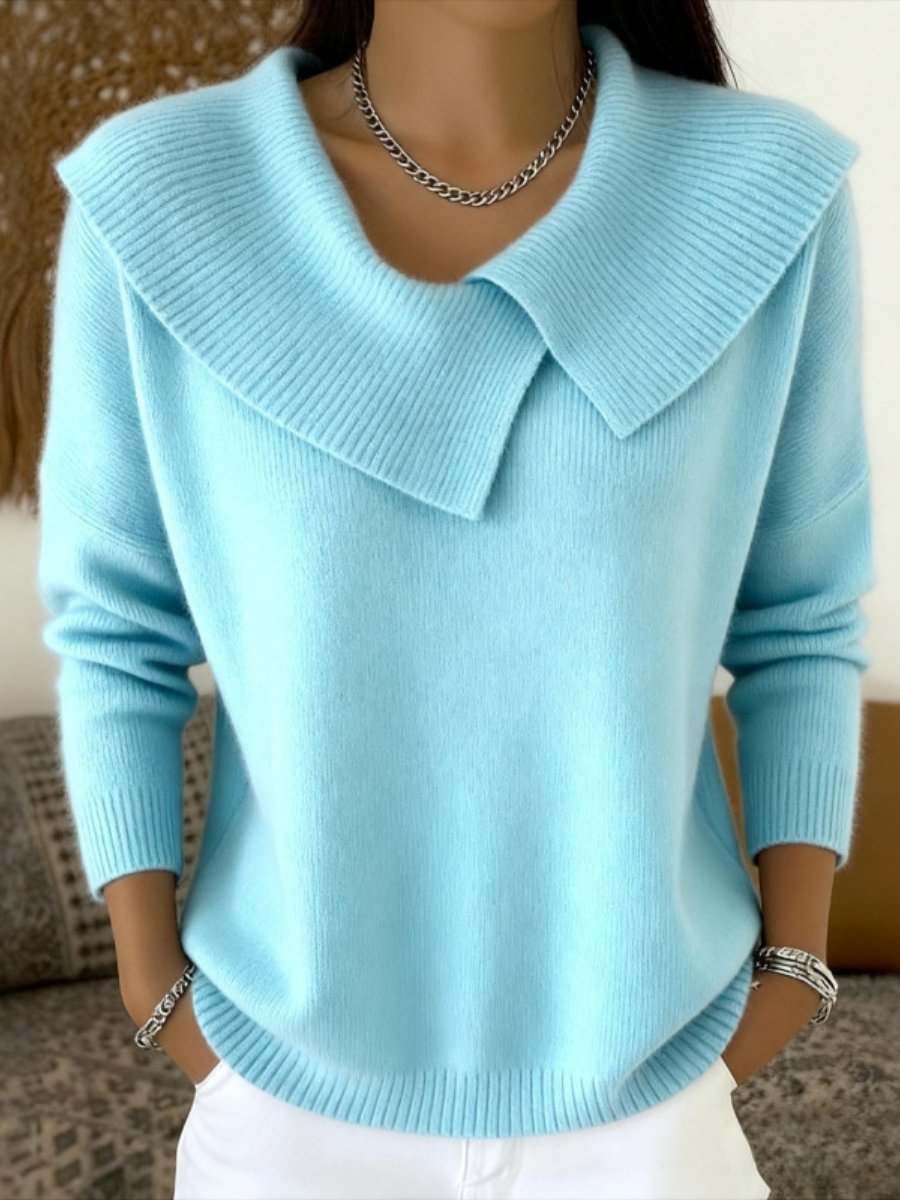 Hazel | Warm Sweater with Soft Asymmetric Collar