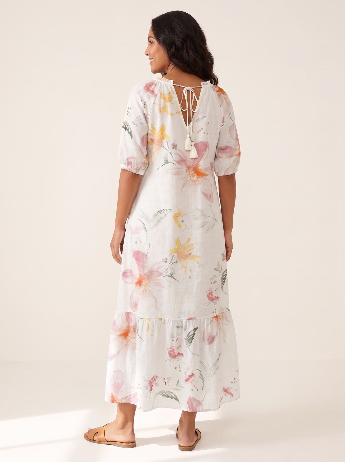 Noa dress back view
