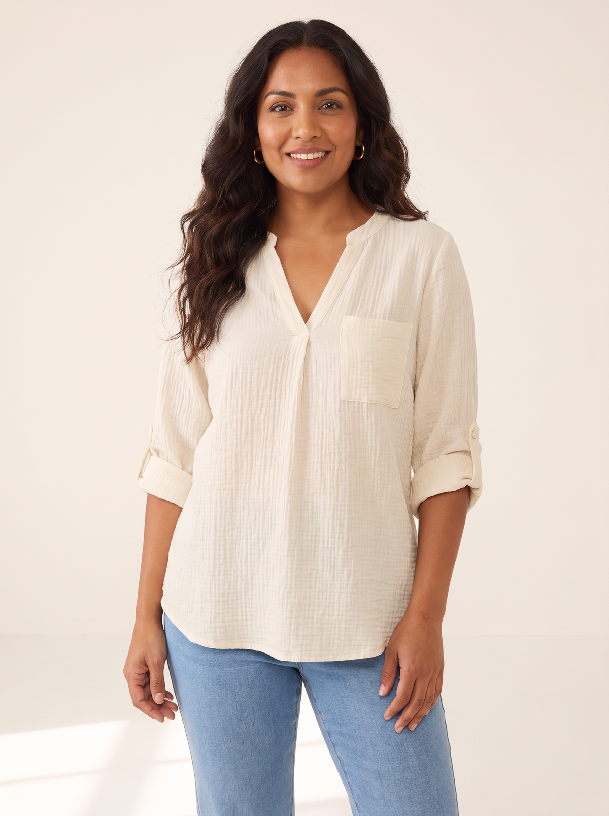 Noa Creme top front view