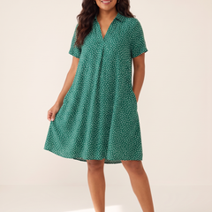 Stella Green front view