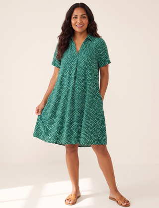 Stella Green front view