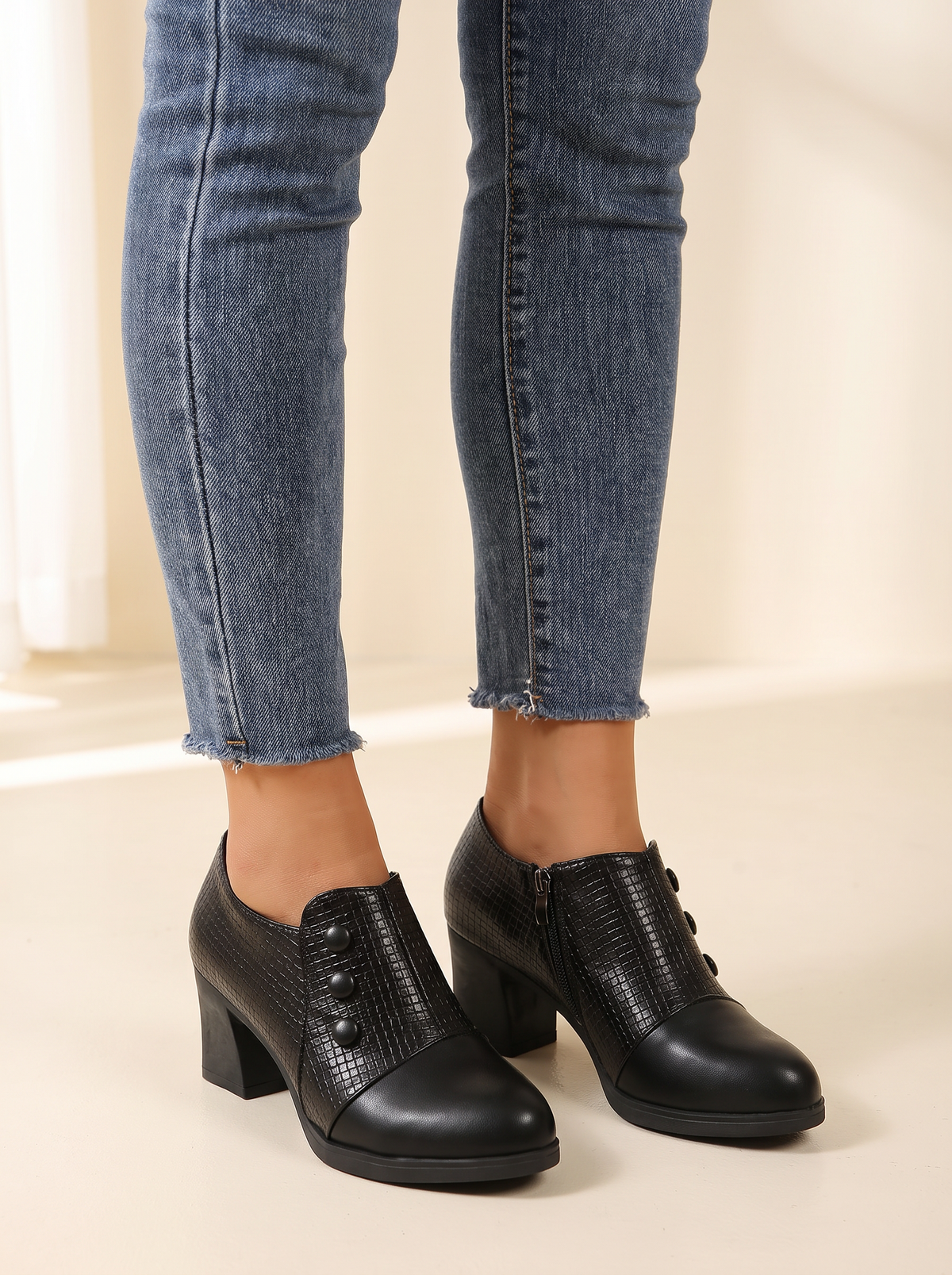 Edith comfortable pumps in Black